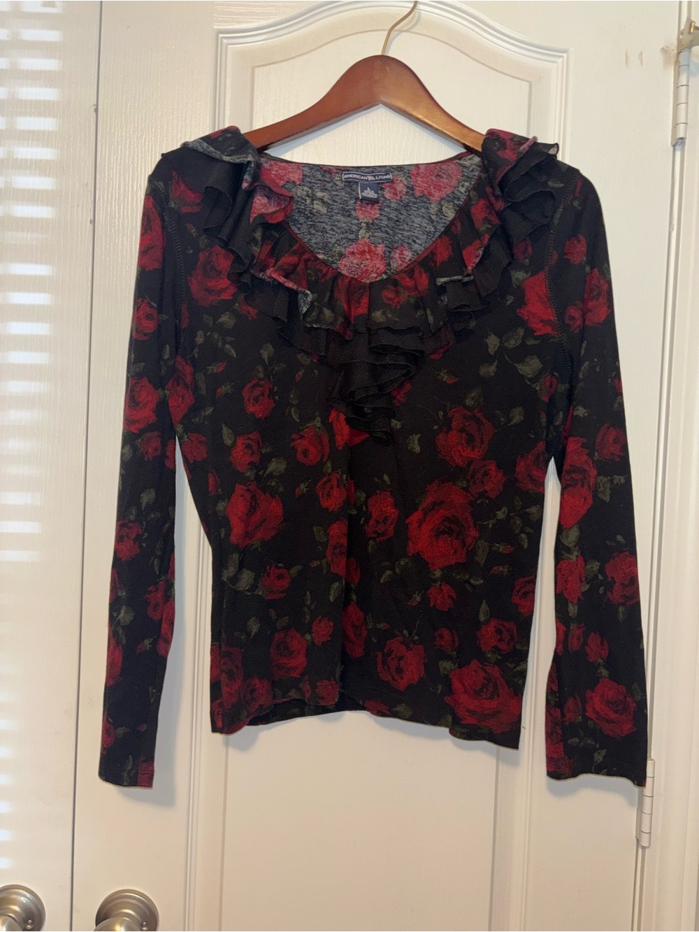 Rose ruffle shirt